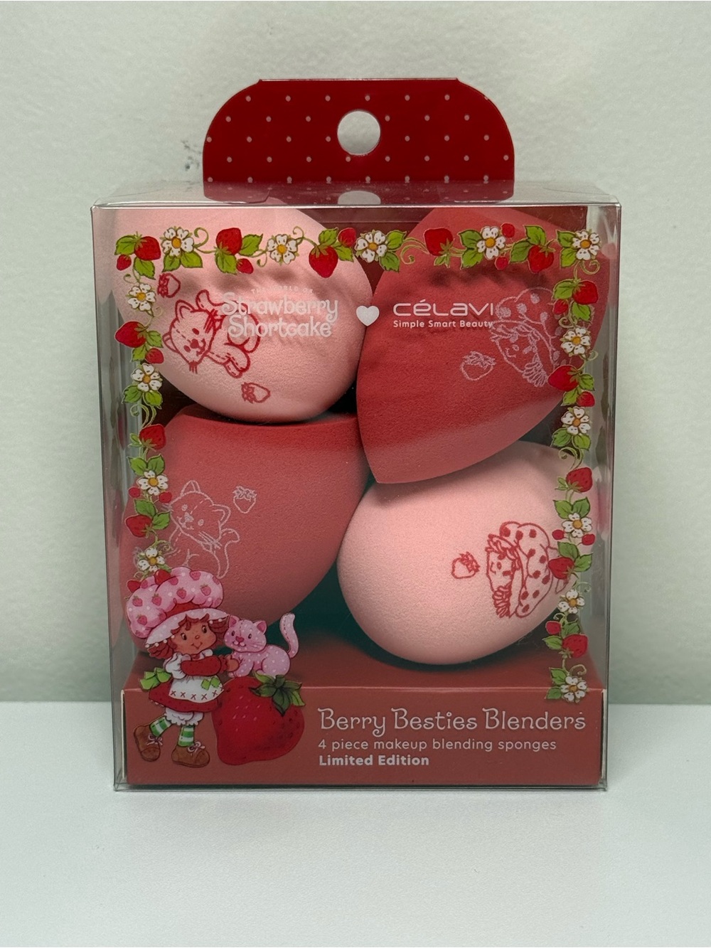 Strawberry Shortcake X Celavi Beauty Blenders 4pk Red Pink
